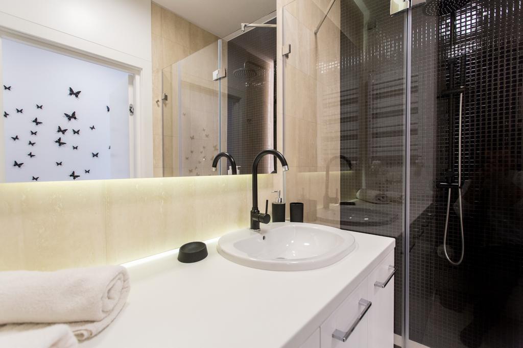 Kazou Residence Warsaw Exterior photo