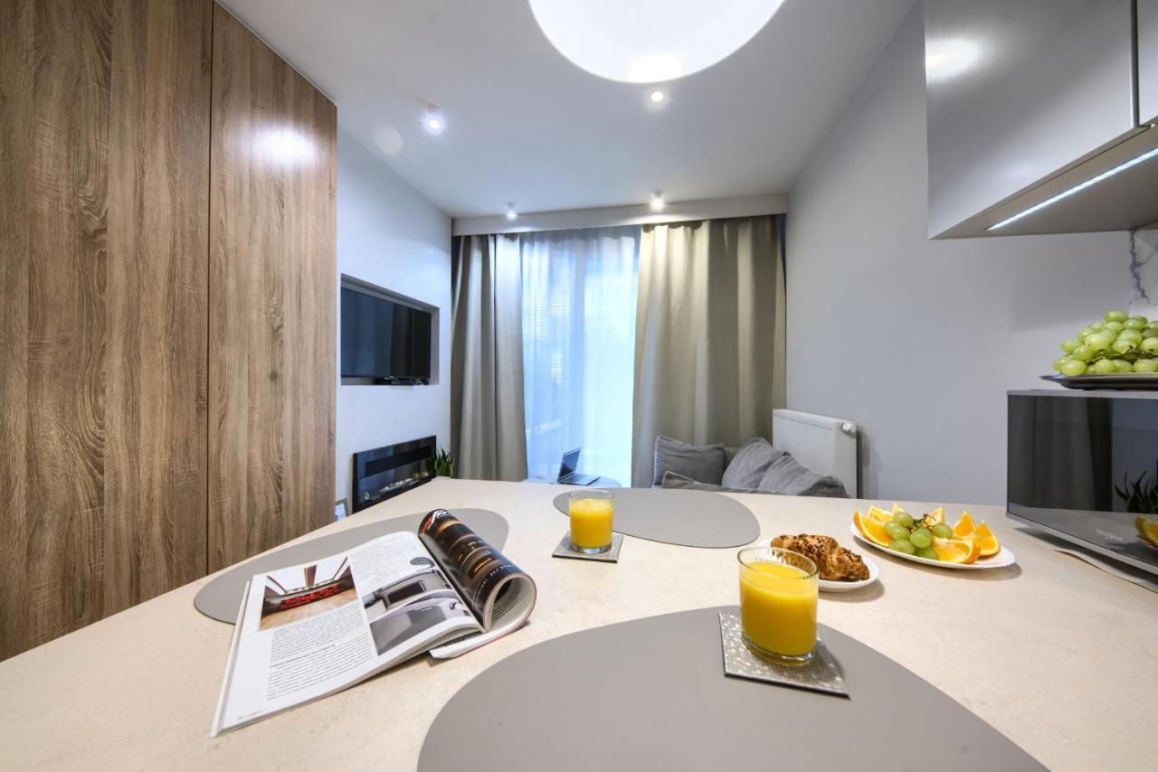 Kazou Residence Warsaw Exterior photo